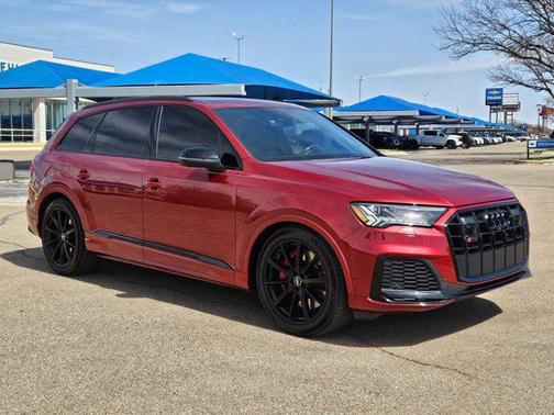 2022 Audi SQ7 4.0T Premium Plus