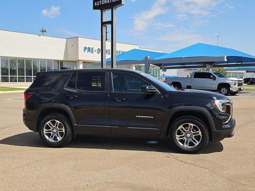 Ebony Twilight Metallic 2025 GMC Terrain FWD Elevation