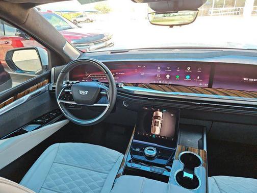 Crystal White Tricoat 2025 Cadillac Escalade Sport Platinum