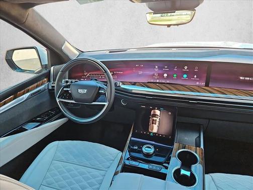 Crystal White Tricoat 2025 Cadillac Escalade Sport Platinum