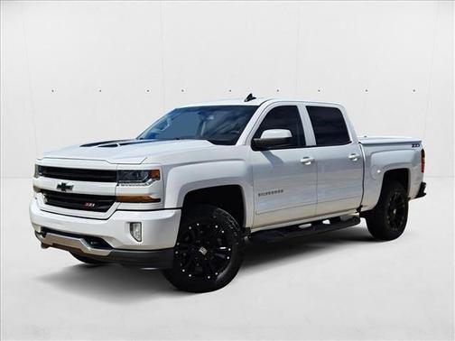 2017 Chevrolet Silverado 1500 2LT