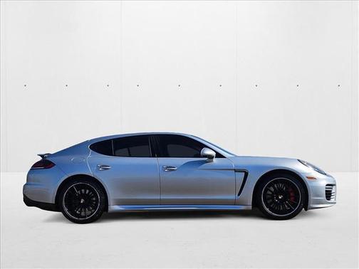2014 Porsche Panamera GTS