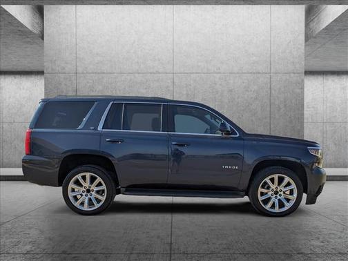 Photo 5 of 24 of 2017 Chevrolet Tahoe LT