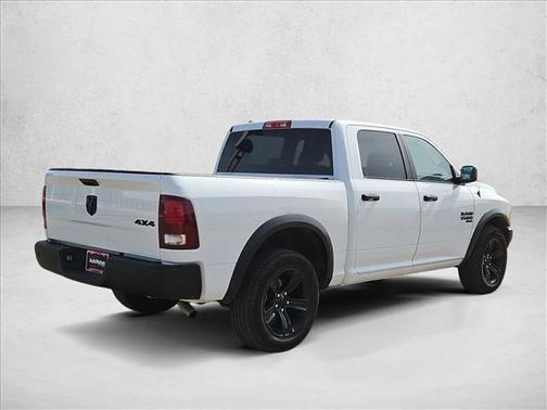 2024 RAM 1500 Classic Warlock Crew Cab 4x4 5'7' Box