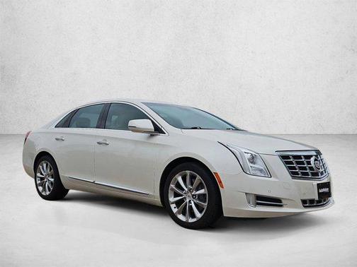 White Diamond Tricoat 2013 Cadillac XTS Premium