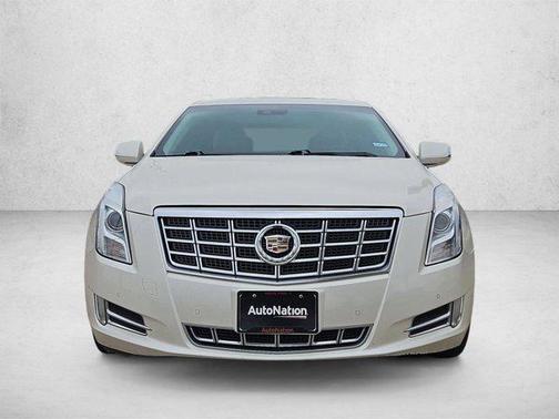 White Diamond Tricoat 2013 Cadillac XTS Premium
