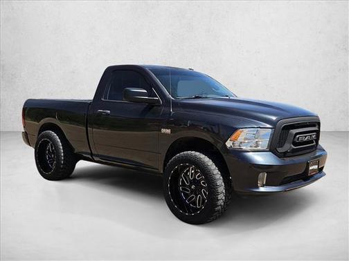 Maximum Steel Metallic Clearcoat 2018 RAM 1500 Express