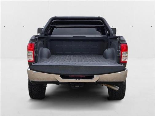 2022 RAM 2500 Big Horn Crew Cab 4x4 6'4' Box