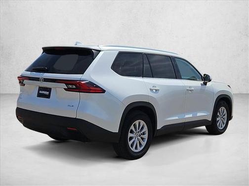 Wind Chill Pearl 2025 Toyota Grand Highlander XLE