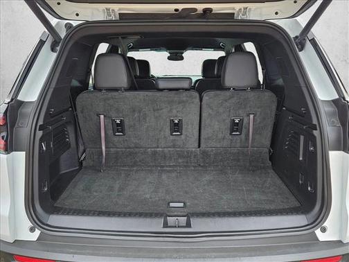 2024 GMC Acadia FWD Elevation