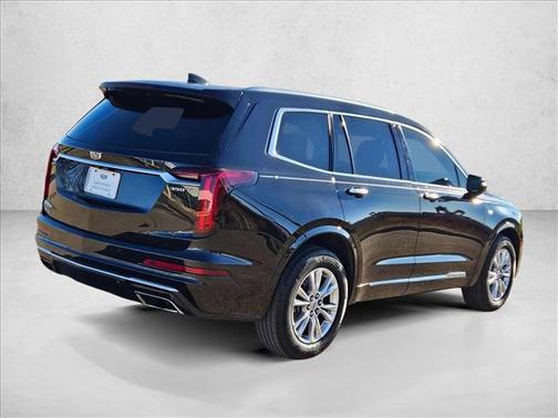 2024 Cadillac XT6 Luxury FWD