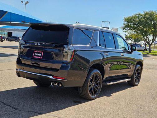 2025 Chevrolet Tahoe Premier