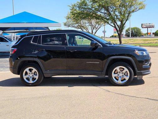 2023 Jeep Compass Latitude