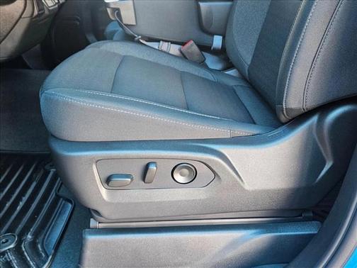 Riptide Blue Metallic 2026 Chevrolet Silverado 1500 Custom