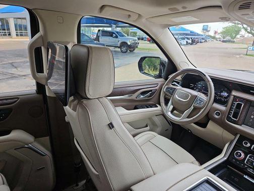 Onyx Black 2023 GMC Yukon Denali