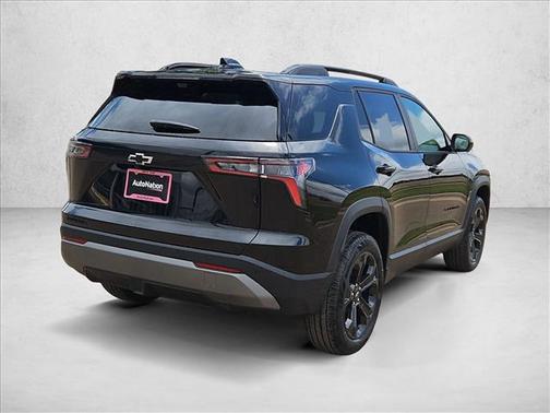 Mosaic Black Metallic 2026 Chevrolet Equinox 1LT