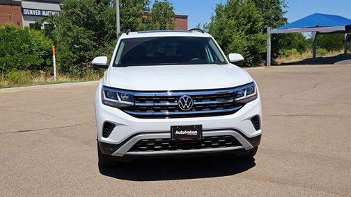 Pure White 2022 Volkswagen Atlas 3.6L SE w/Technology