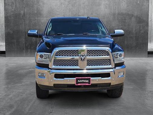 2017 RAM 2500 Laramie Crew Cab 4x4 6'4' Box