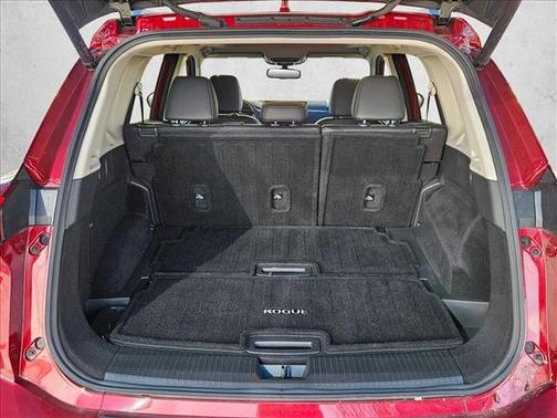 2024 Nissan Rogue Platinum