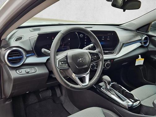 Summit White 2026 Chevrolet Trax LT