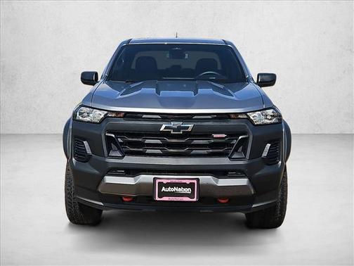 Sterling Gray Metallic 2024 Chevrolet Colorado Trail Boss