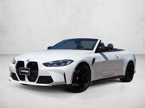 Alpine White 2022 BMW M4 Competition xDrive