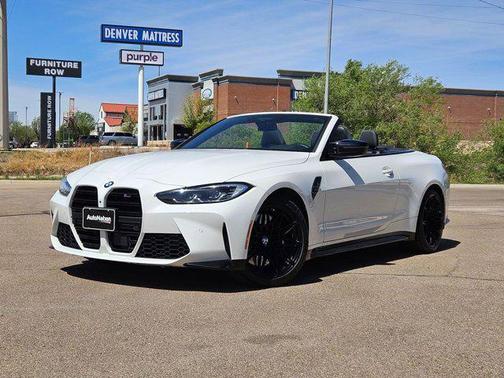 Alpine White 2022 BMW M4 Competition xDrive