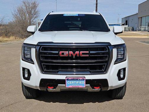 2024 GMC Yukon XL 4WD AT4