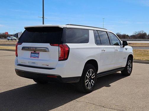 2024 GMC Yukon XL 4WD AT4