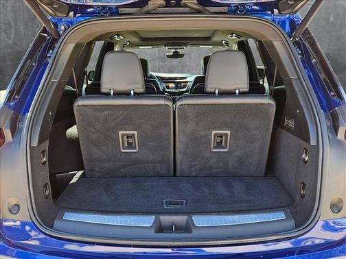 2024 Cadillac XT6 Premium Luxury FWD