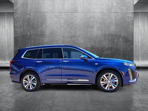2024 Cadillac XT6 Premium Luxury FWD