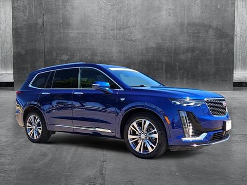2024 Cadillac XT6 Premium Luxury FWD