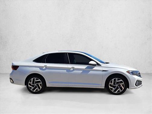 2022 Volkswagen Jetta 1.5T SEL
