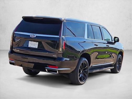 2022 Cadillac Escalade ESV Luxury