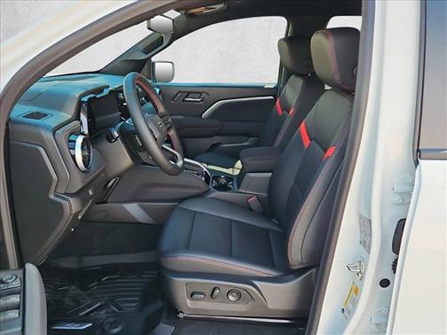 Summit White 2026 Chevrolet Colorado Z71