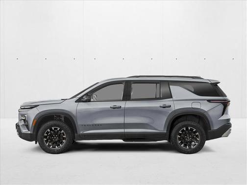 Sterling Gray Metallic 2027 Chevrolet Traverse AWD Z71