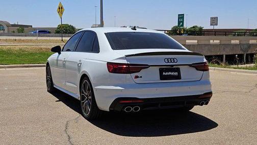 Glacier White Metallic 2022 Audi S4 Prestige TFSI quattro Tiptronic