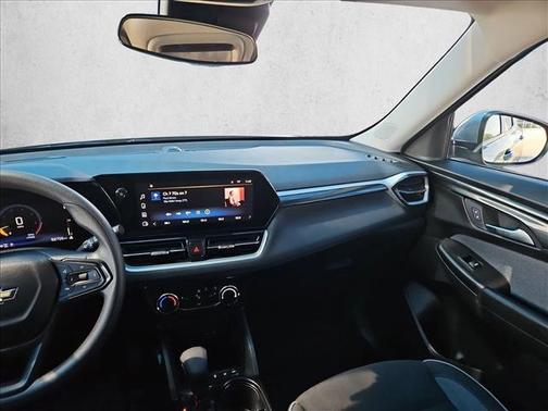 Sterling Gray Metallic 2024 Chevrolet Trailblazer LT