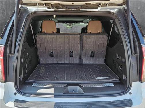 2022 Chevrolet Suburban 2WD High Country