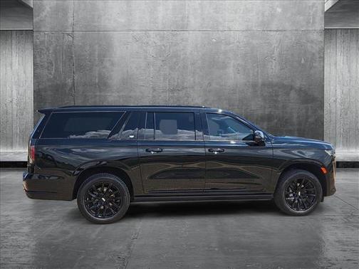 2022 Cadillac Escalade ESV Sport Platinum