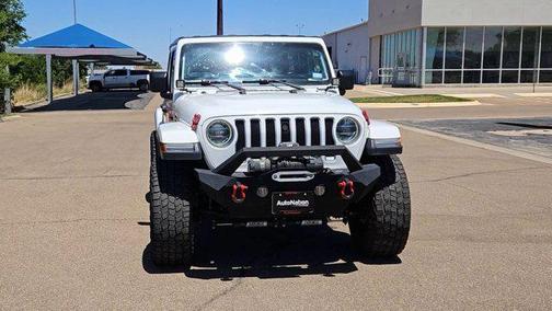 Bright White Clearcoat 2018 Jeep Wrangler Unlimited Sahara