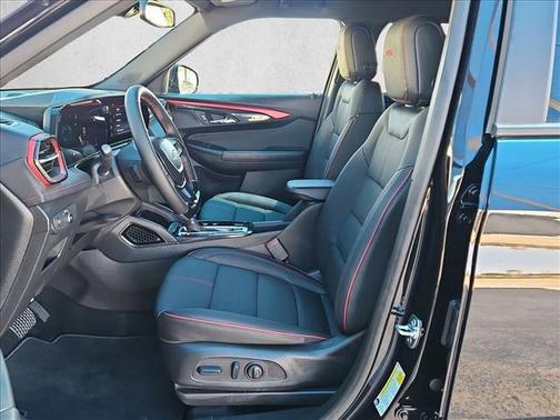 Mosaic Black Metallic 2026 Chevrolet Trailblazer RS