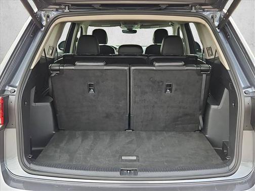 Gray 2025 Volkswagen Atlas 2.0T SE w/Technology