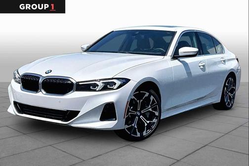 Mineral White Metallic 2025 BMW 330 330i