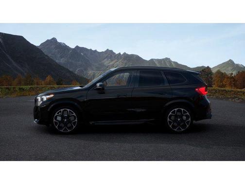 Black Sapphire Metallic 2026 BMW X1 M35i