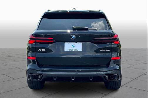 Black Sapphire Metallic 2026 BMW X5 sDrive40i