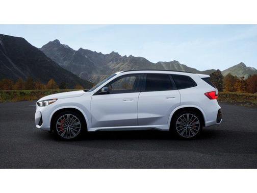 Alpine White 2026 BMW X1 xDrive28i