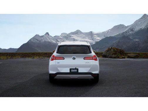 Mineral White Metallic 2026 BMW X3 30 xDrive