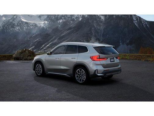 Space Silver Metallic 2026 BMW X1 xDrive28i