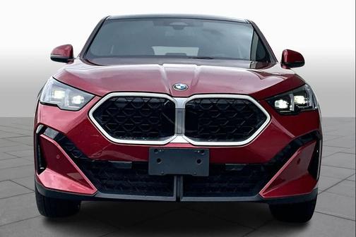 Vegas Red Metallic 2025 BMW X2